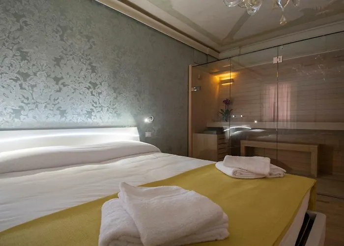 Ca' Xxii Marzo Boutique Venedig